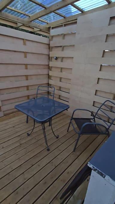 Cozy Flat 1 Bedroom Hucclecote Екстериор снимка